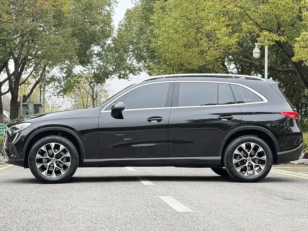 Mercedes-Benz GLC 2024 — фото 3
