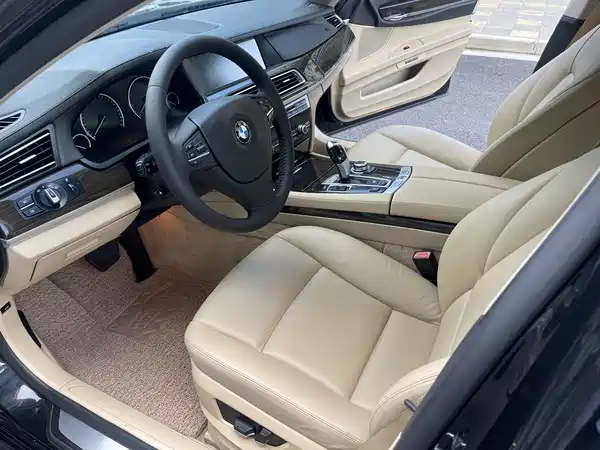 BMW 7 Series 2009
