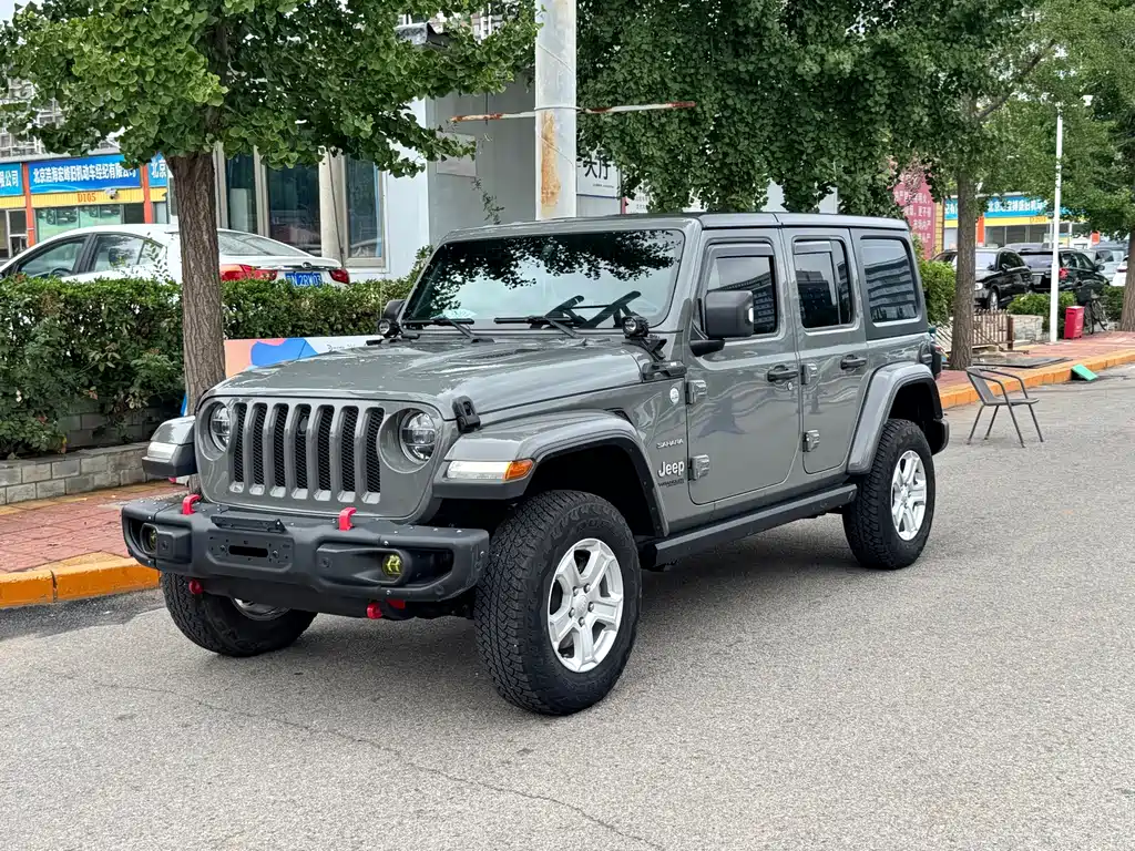 Jeep Wrangler 2019 — фото 1