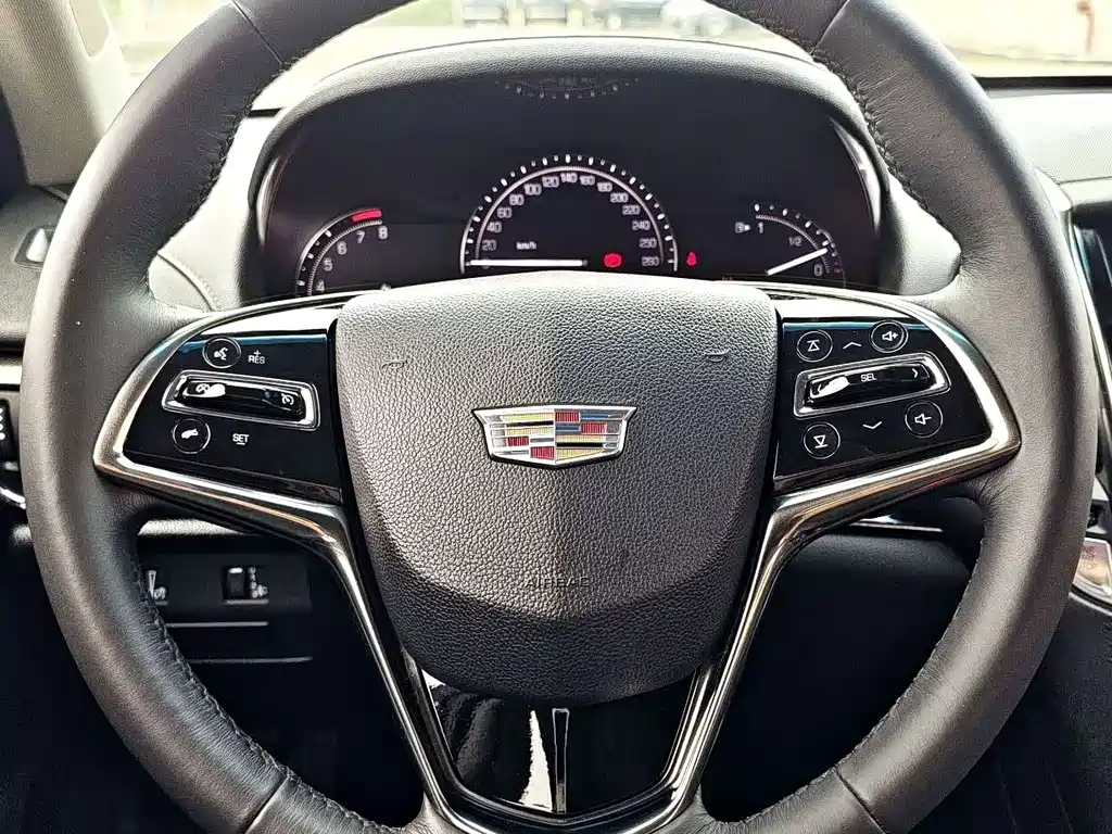 Cadillac ATS-L 2017 — фото 14