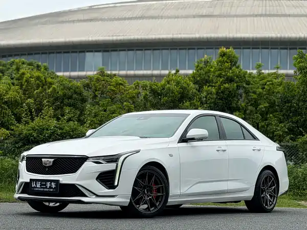 Cadillac CT4 2020