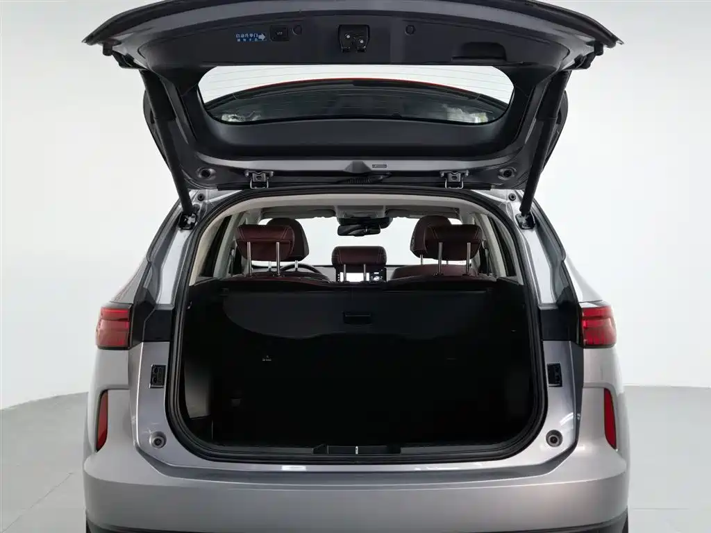 Haval H6 2021 — фото 16