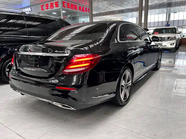 Mercedes-Benz E-Class 2018