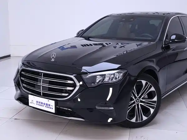 Mercedes-Benz E-Class 2025