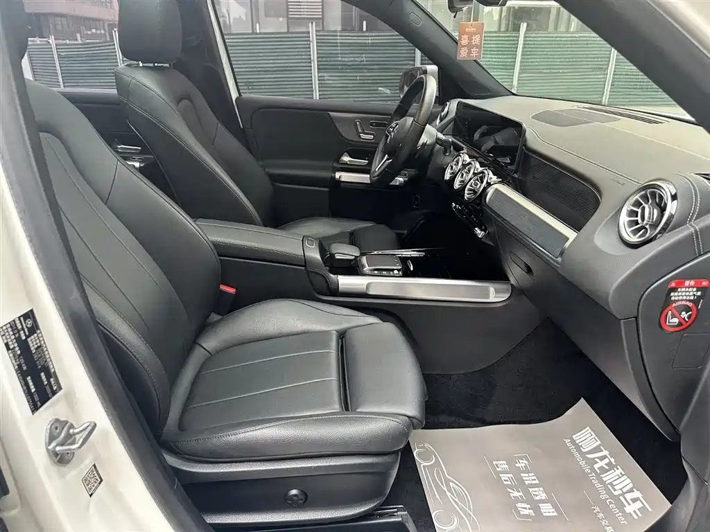 Mercedes-Benz GLB 2020 — фото 14