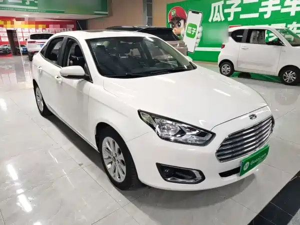 Ford Escort 2016