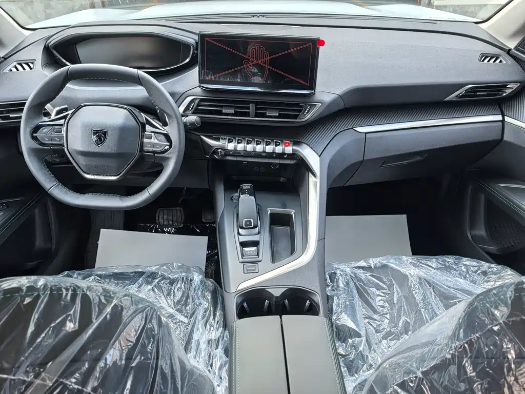Peugeot 5008 2026 — фото 10