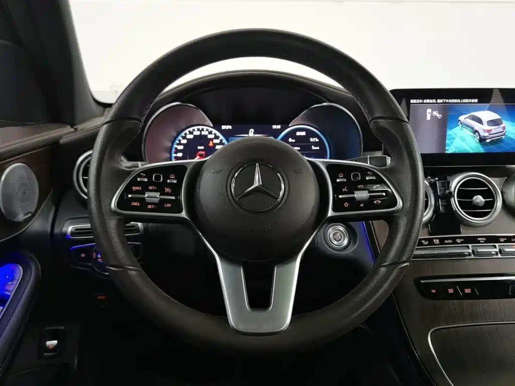 Mercedes-Benz GLC 2021 — фото 11