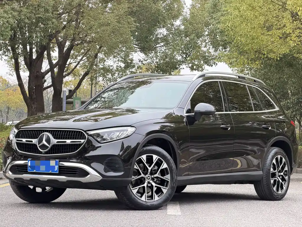 Mercedes-Benz GLC 2024 — фото 1