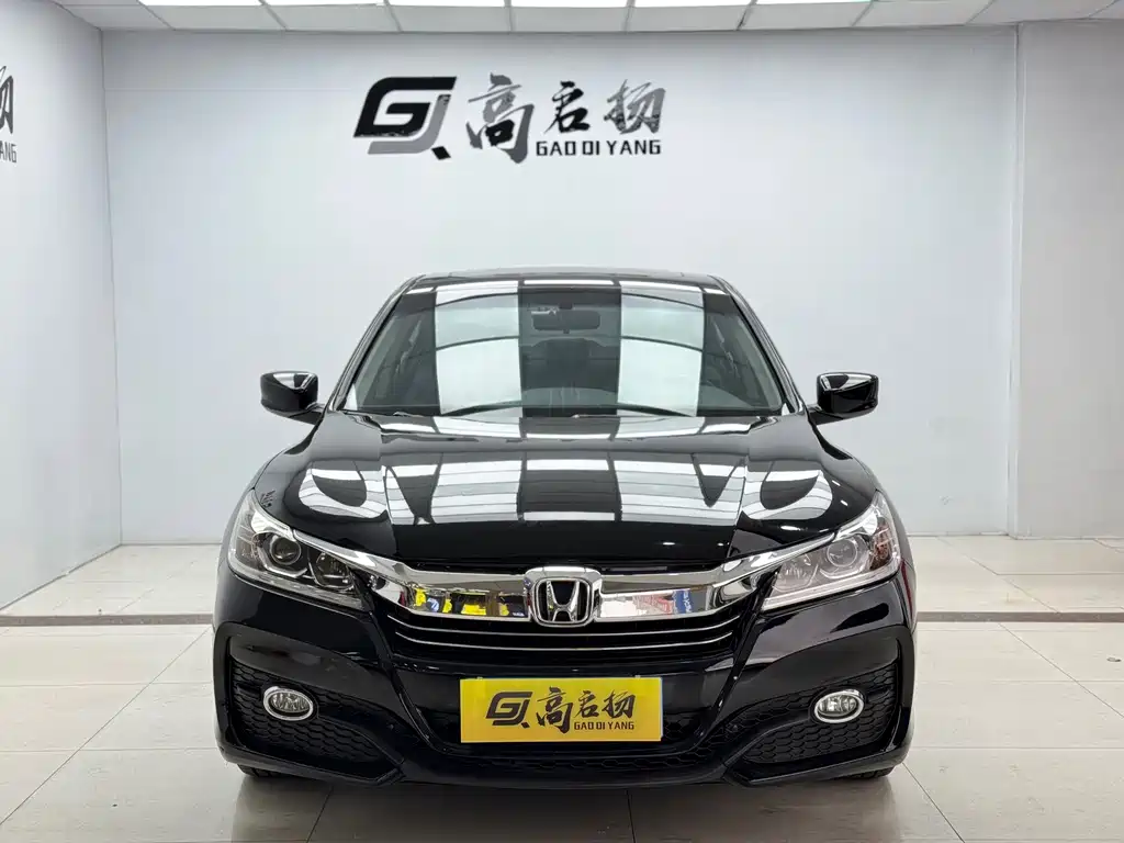 Honda Accord 2017 — фото 2