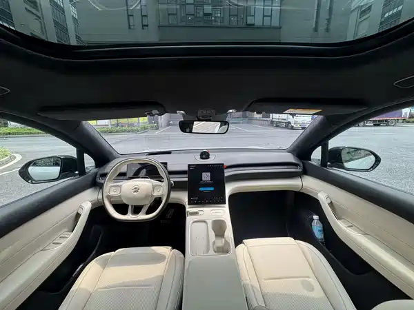 NIO ES6 2024