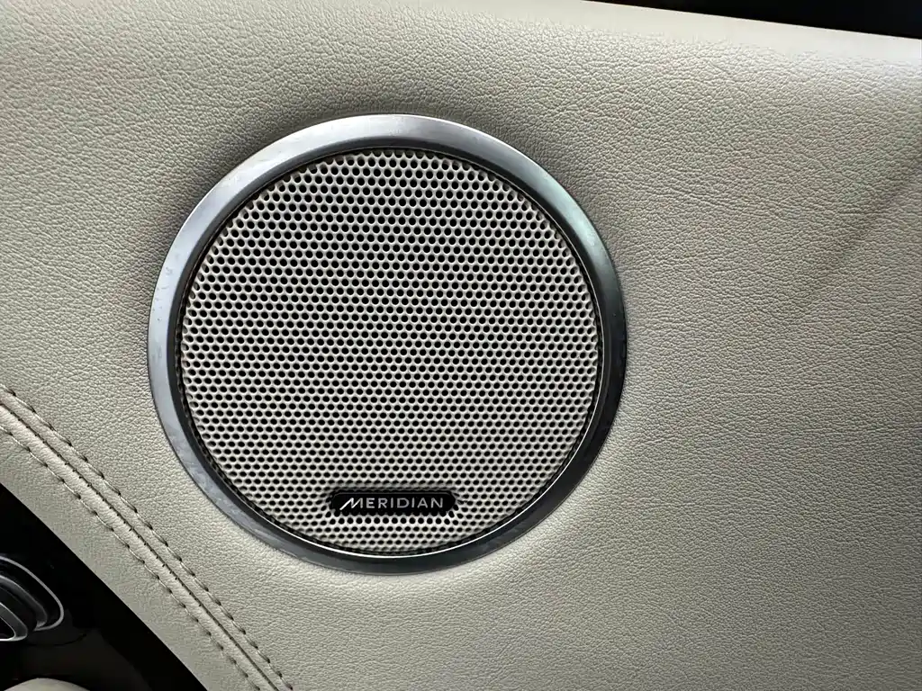 Land Rover Range Rover 2020 — фото 22