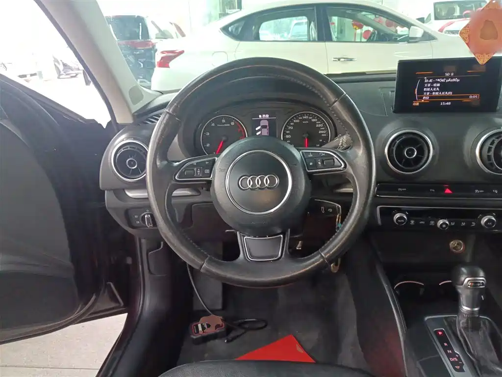 Audi A3 2015 — фото 7