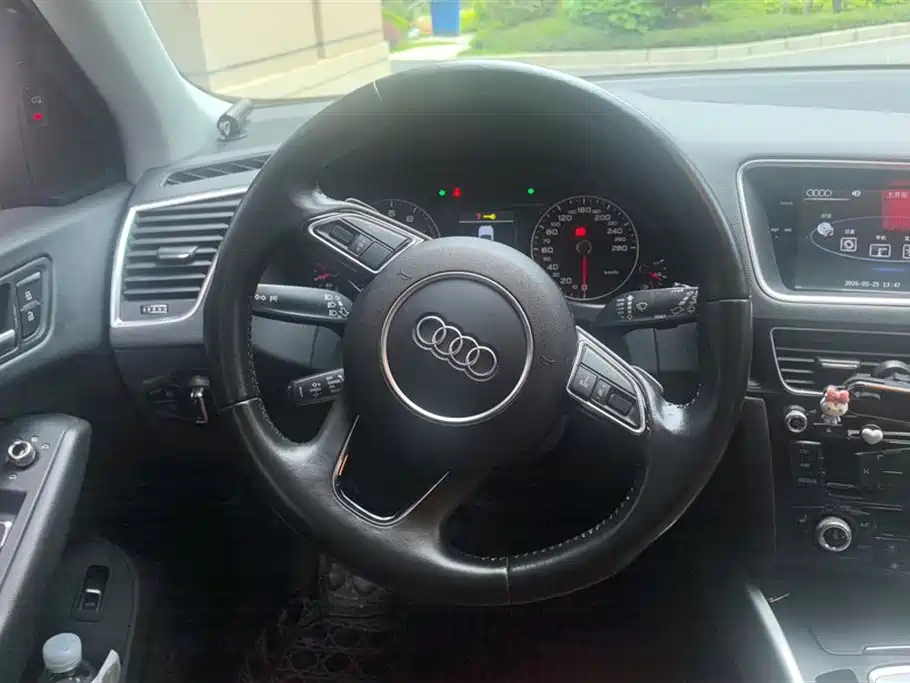 Audi Q5 2017 — фото 15