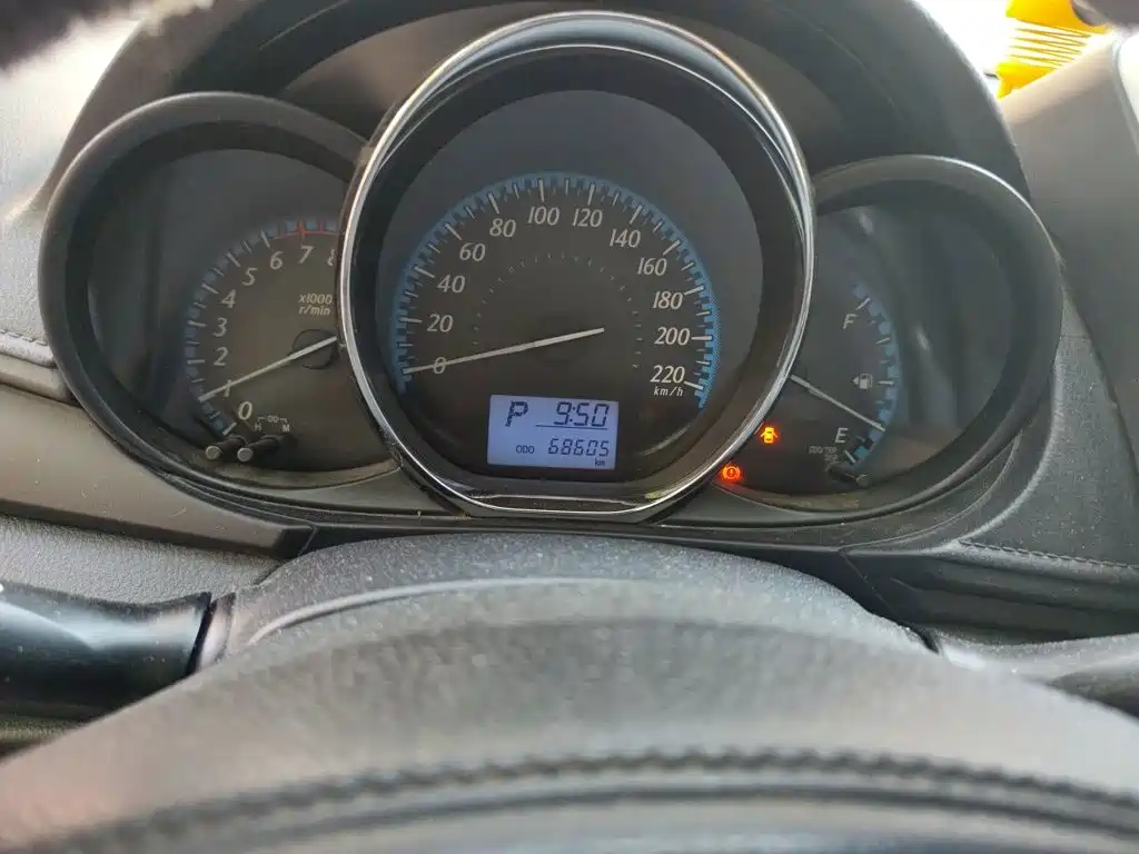 Toyota Yaris L 2016