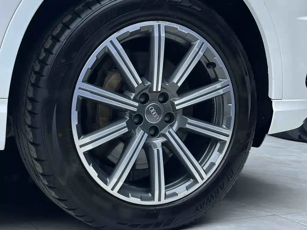 Audi Q7 2017