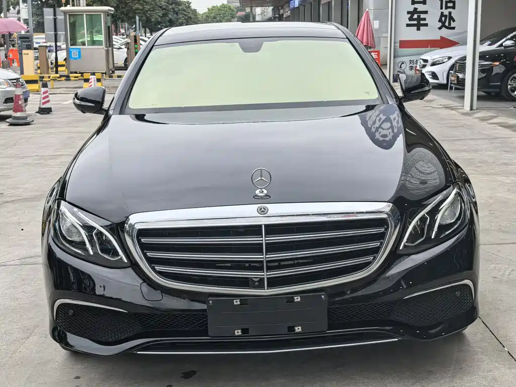 Mercedes-Benz E-Class 2019 — фото 2