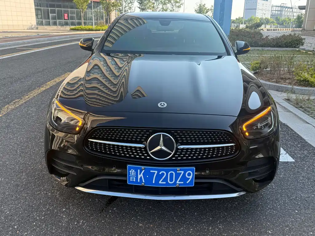 Mercedes-Benz E-Class 2023 — фото 2