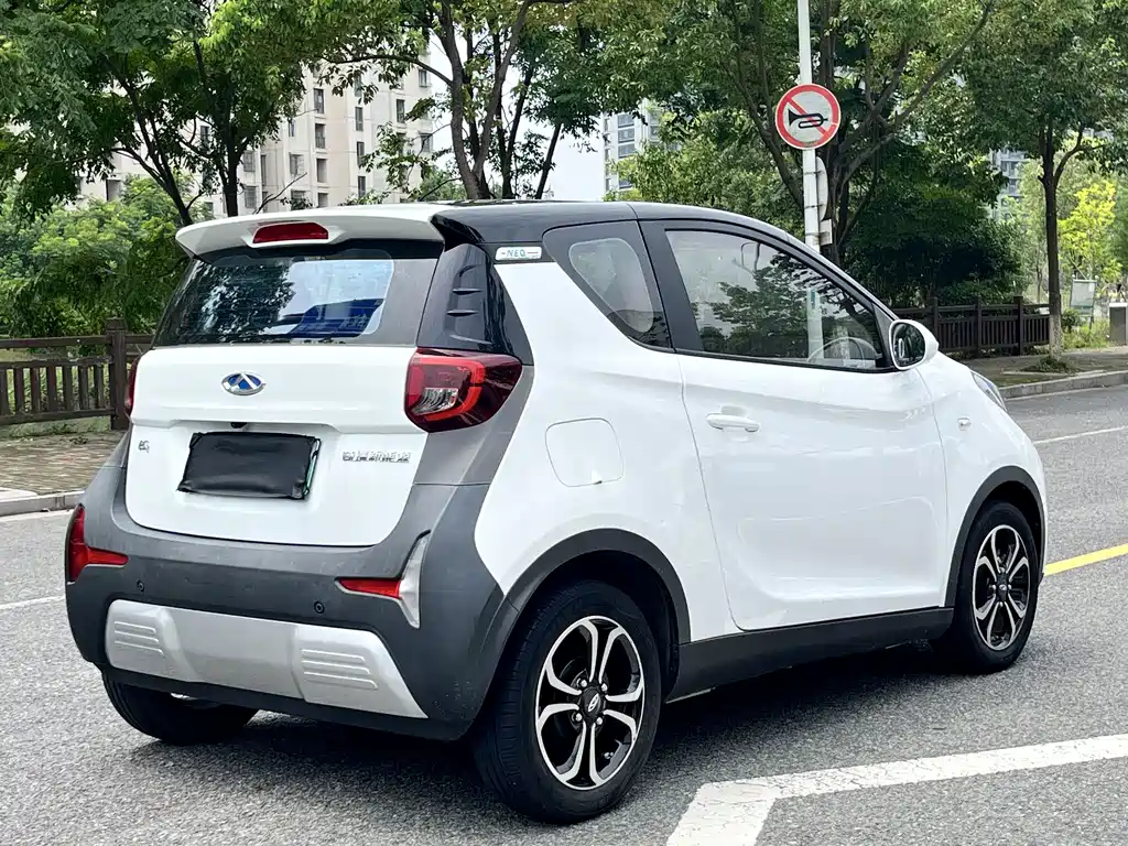 Chery eQ1 2020 — фото 13