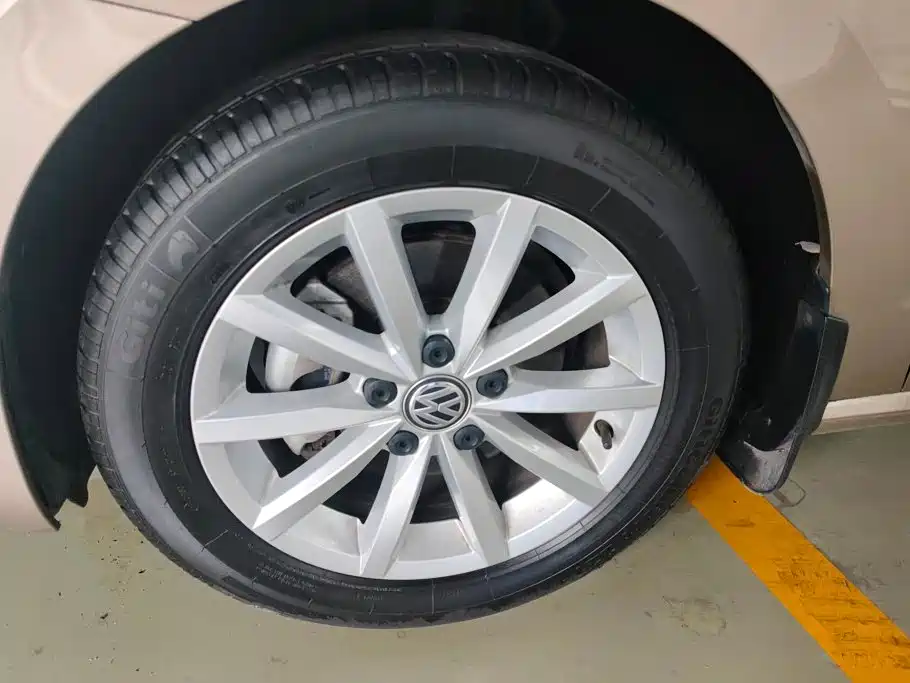 Volkswagen Golf Jialu 2019 — фото 6
