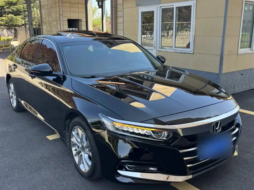 Honda Accord 2019 — фото 8
