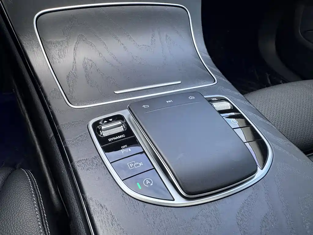 Mercedes-Benz C-Class 2020 — фото 15