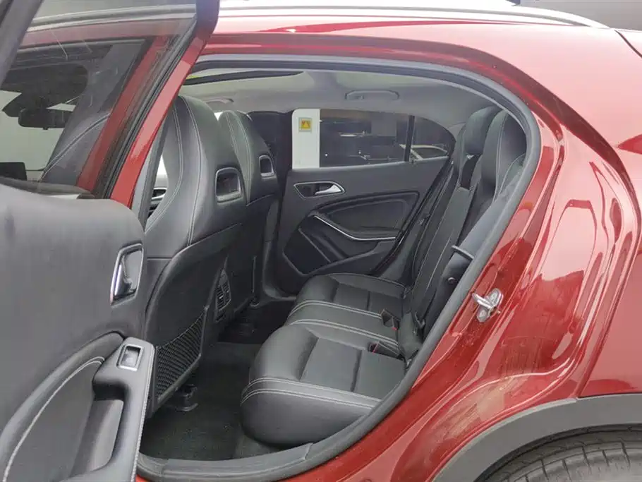 Mercedes-Benz GLA 2019 — фото 11
