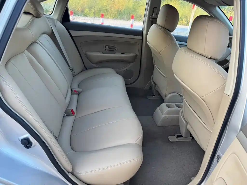 Nissan Sylphy 2014