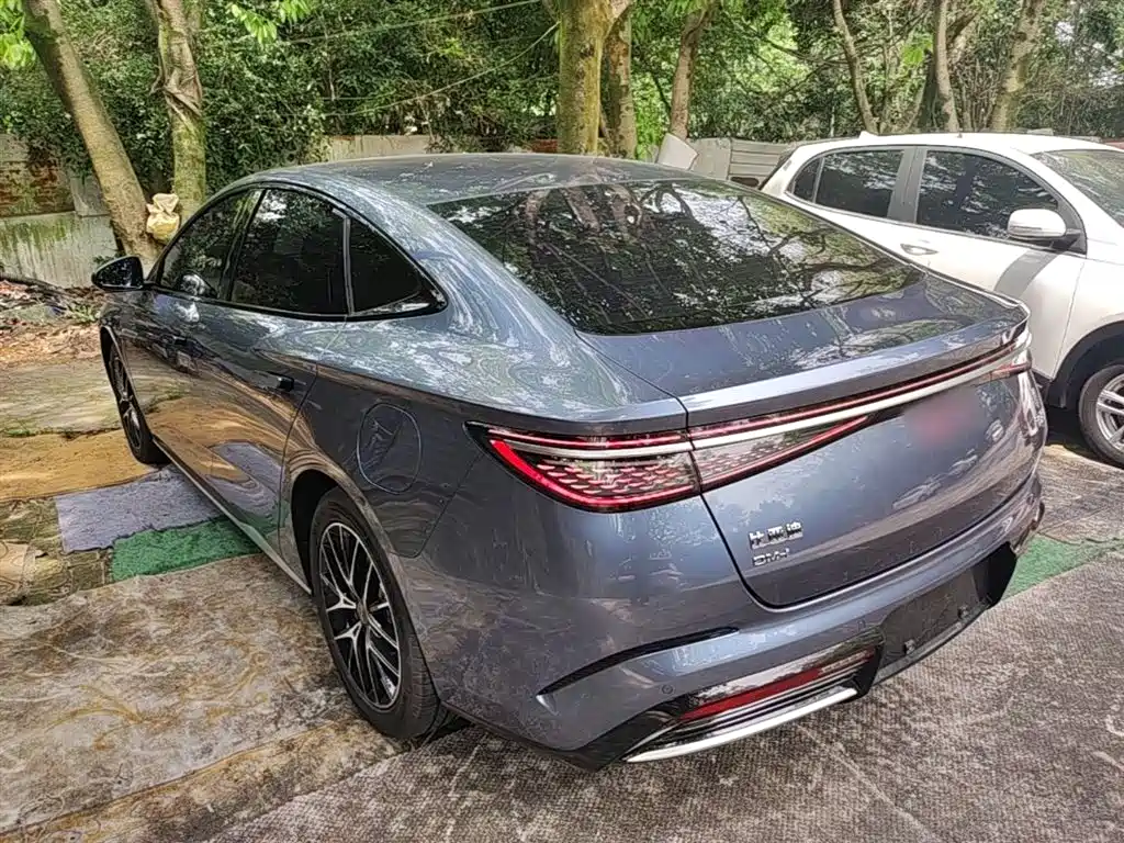 BYD Seal 07 DM-i 2024 — фото 5