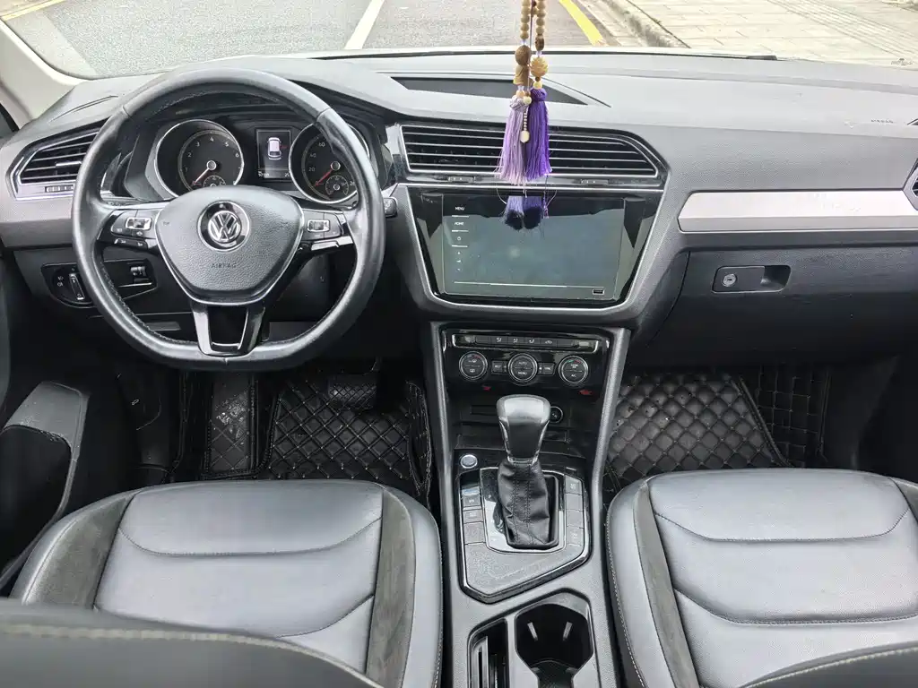 Volkswagen Tiguan L 2020 — фото 15