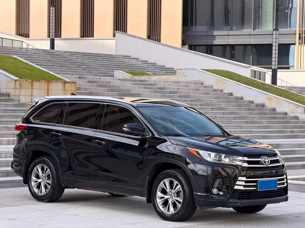 Toyota Highlander 2019