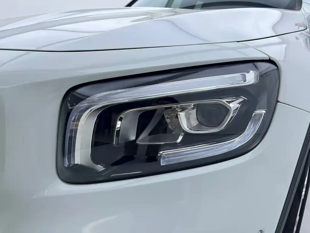 Mercedes-Benz GLB 2020 — фото 4
