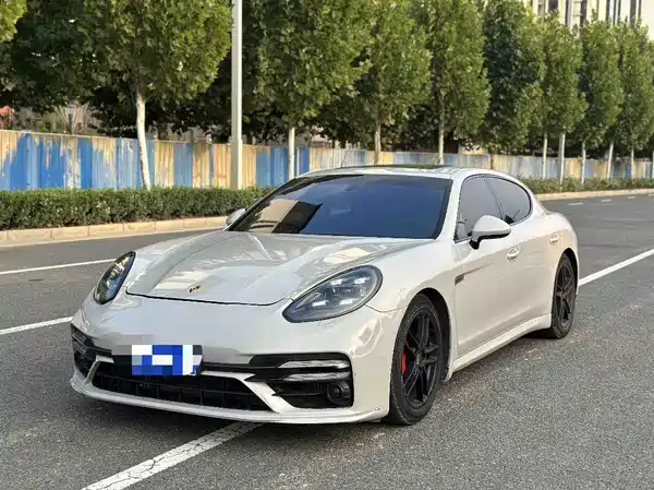 Porsche Panamera 2014