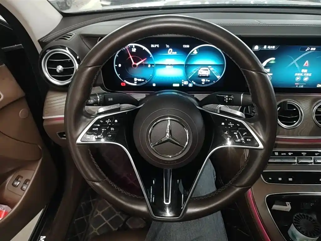 Mercedes-Benz E-Class New Energy 2022 — фото 11
