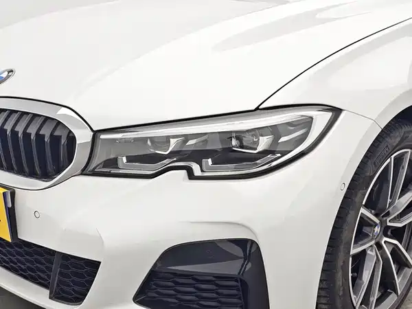 BMW 3 Series 2021