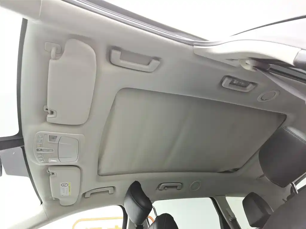 Ford Edge 2019 — фото 14