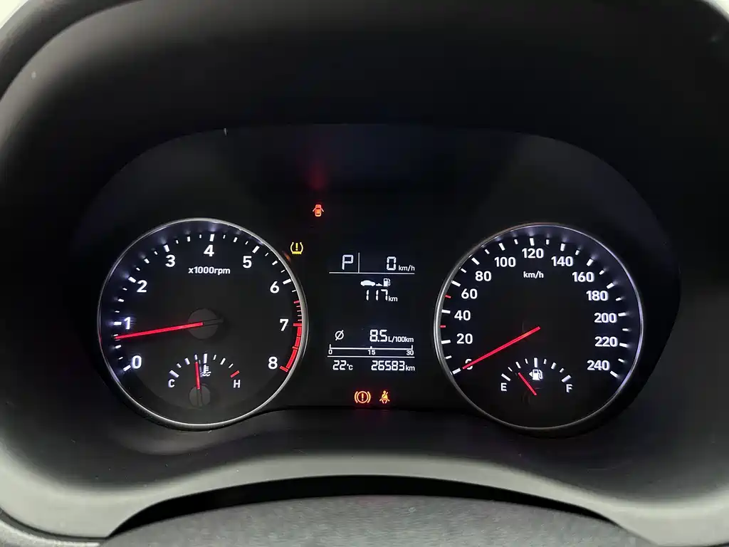 Hyundai Elantra 2021 — фото 17