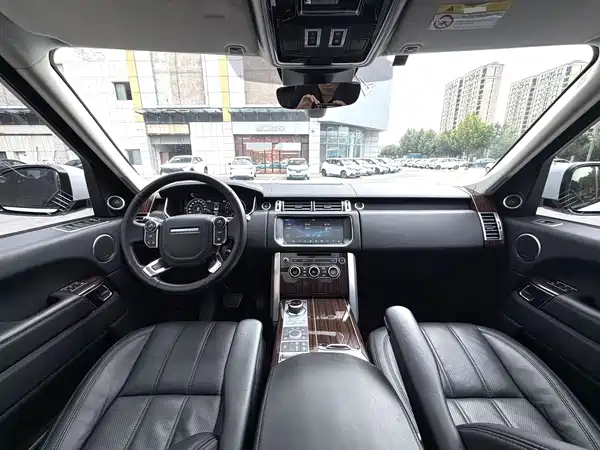 Land Rover Range Rover 2017