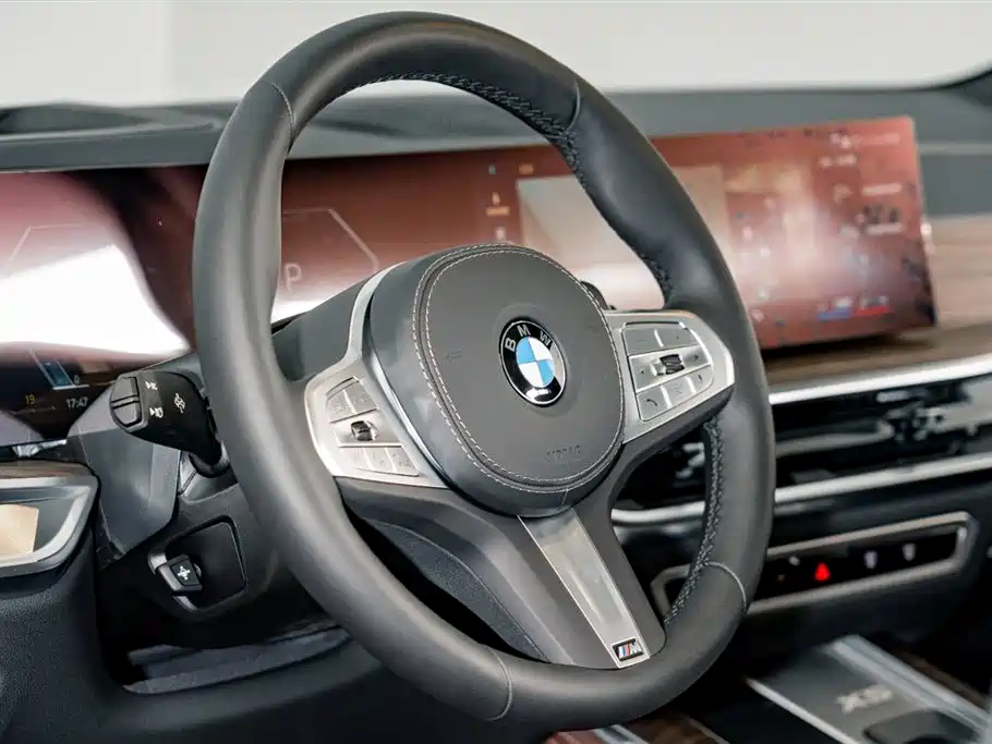 BMW X5 2026 — фото 10