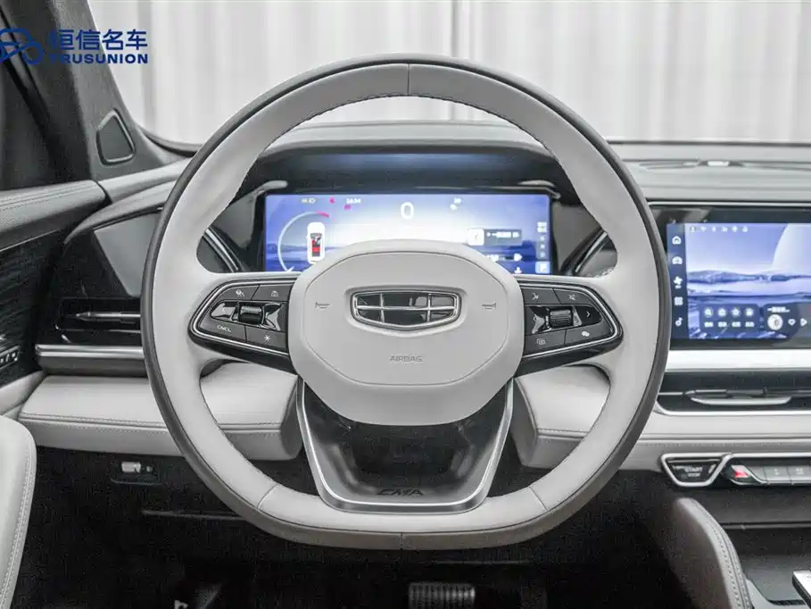 Geely Xingyue L 2022 — фото 17