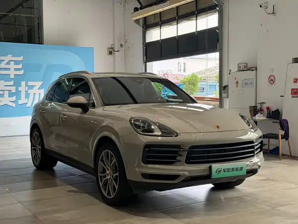 Porsche Cayenne New Energy 2023