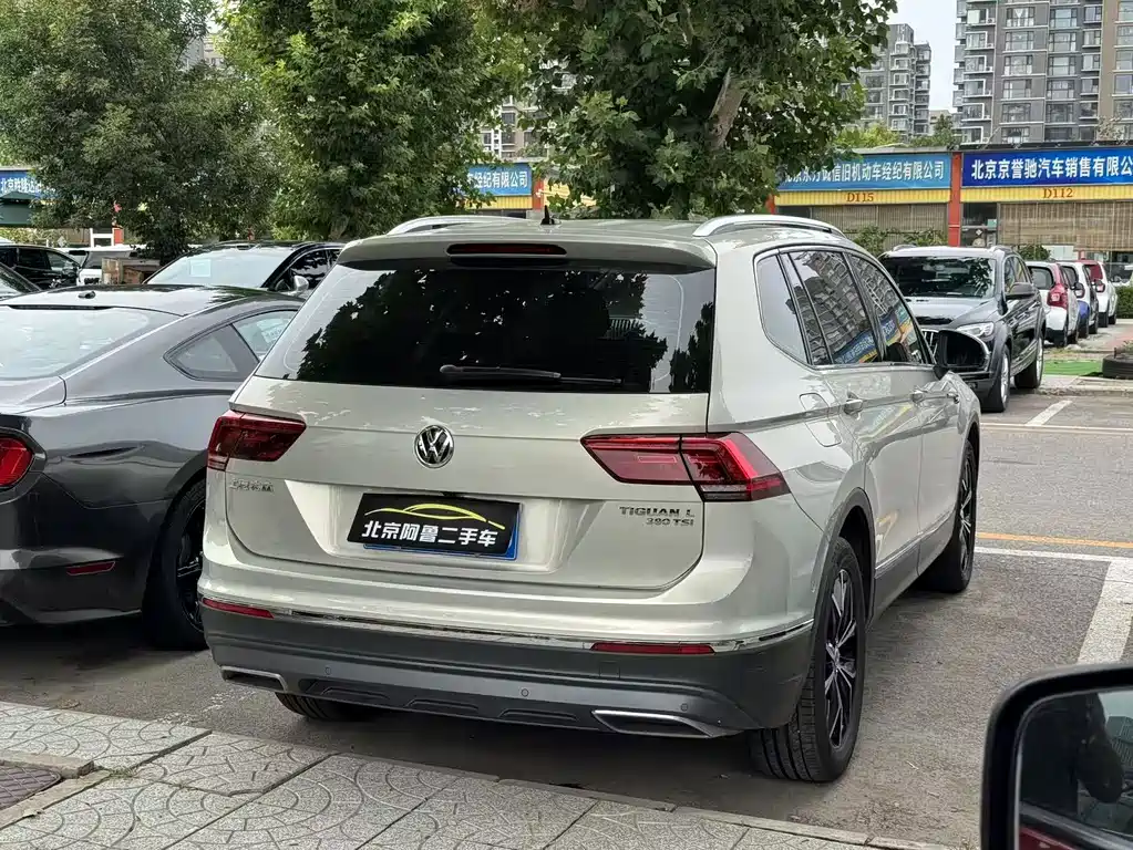 Volkswagen Tiguan L 2019 — фото 10