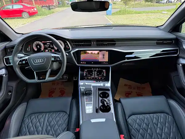 Audi A6L 2025