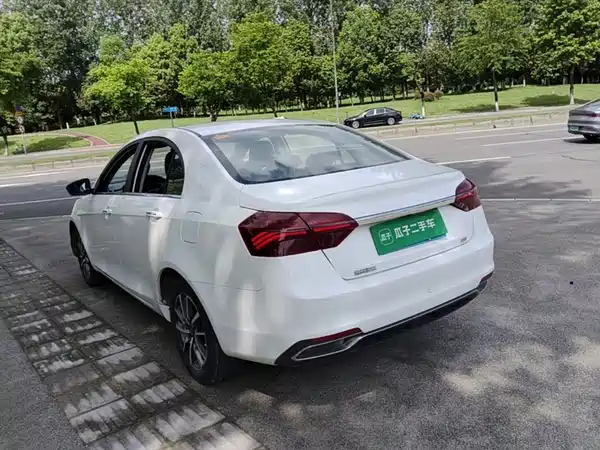 Geely Emgrand 2020