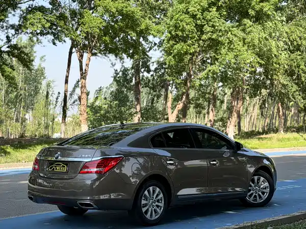 Buick LaCrosse 2013