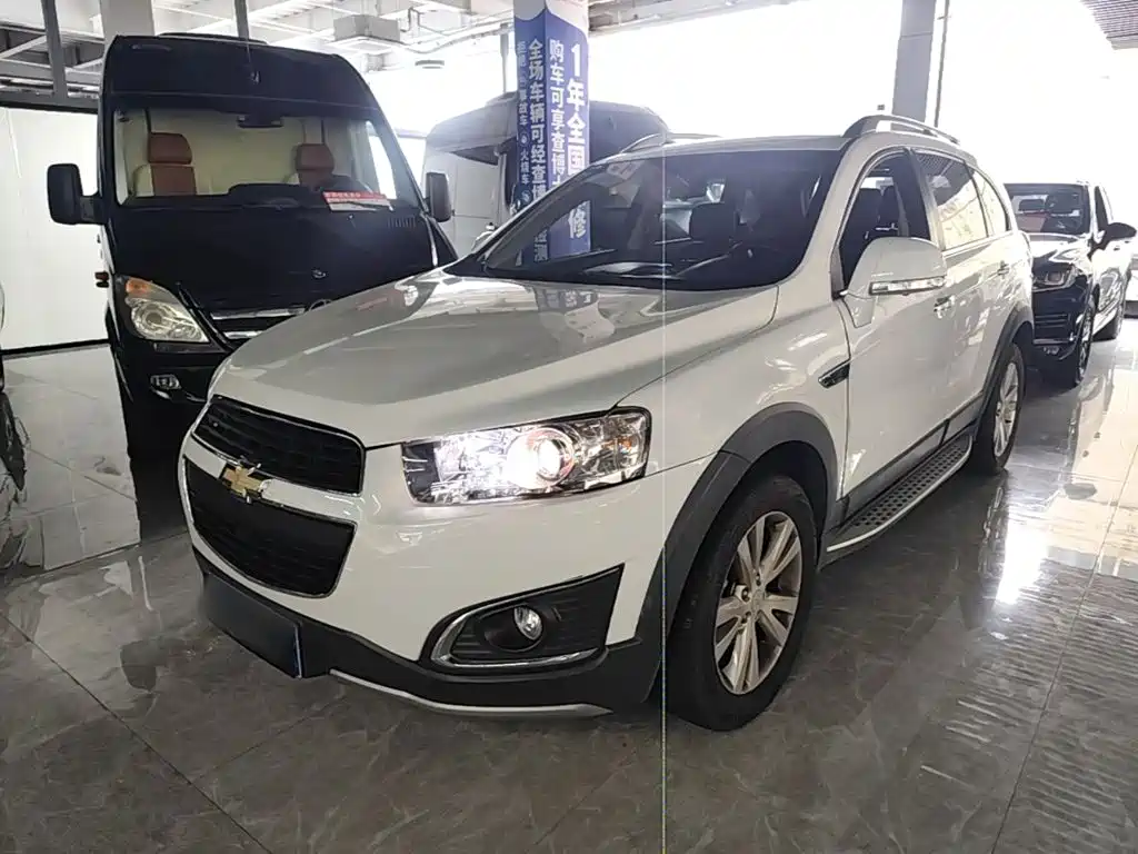Chevrolet Captiva 2018 — фото 2