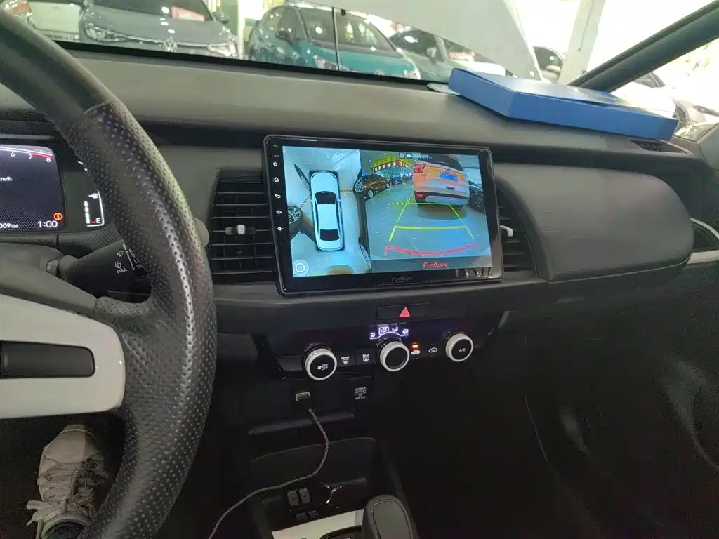 Honda Fit 2023 — фото 9