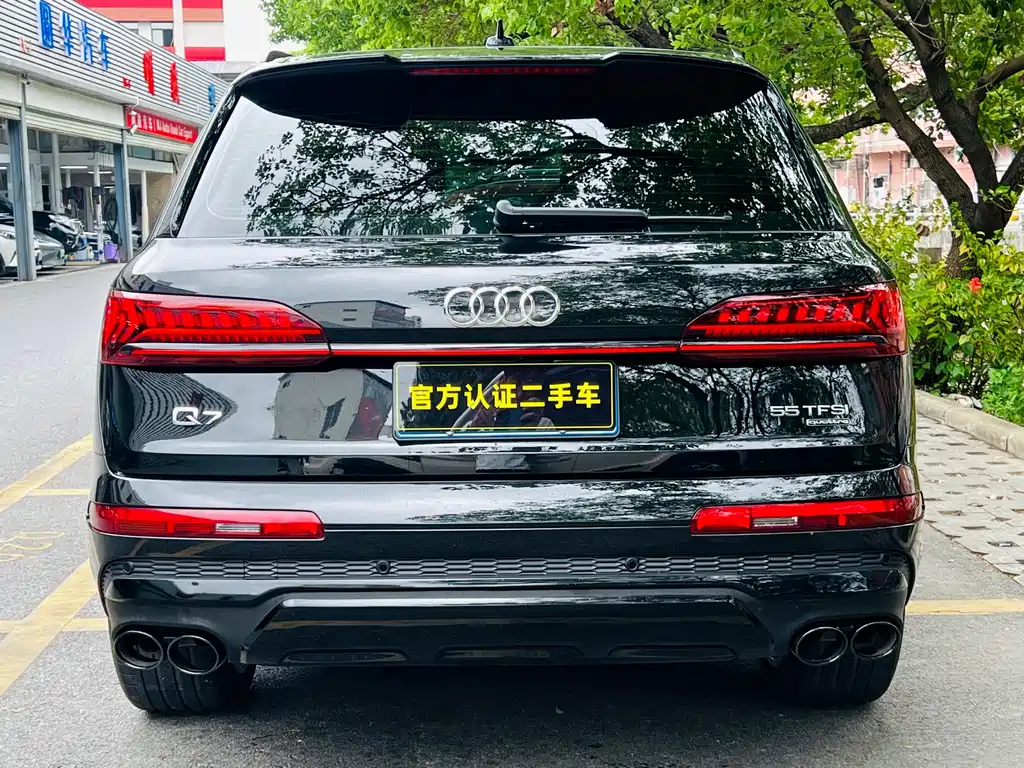Audi Q7 2023 — фото 7