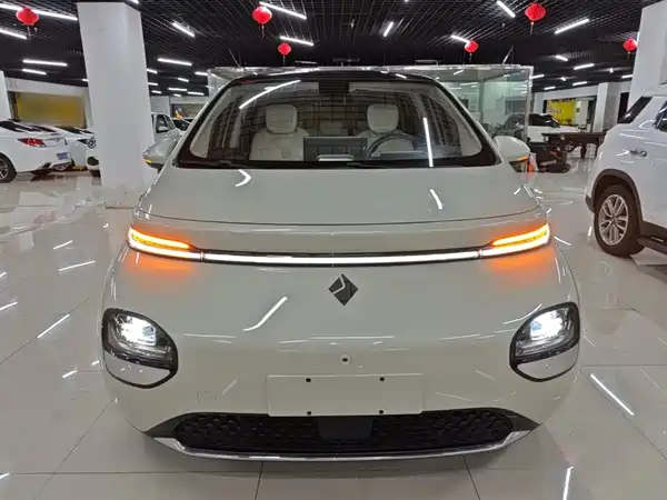 Baojun Yunduo 2023