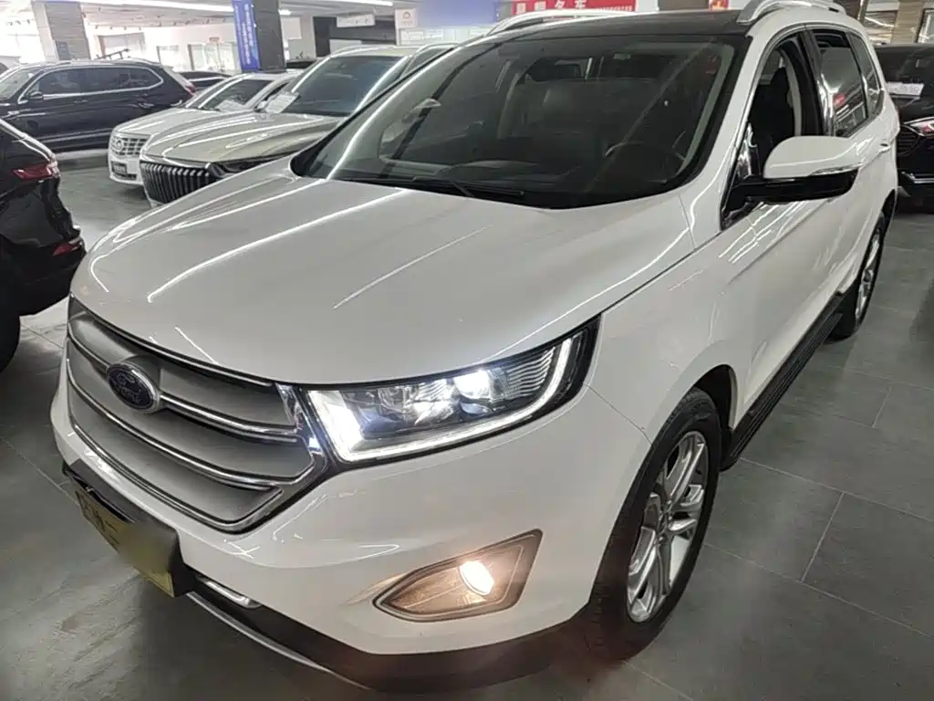 Ford Edge 2018 — фото 2